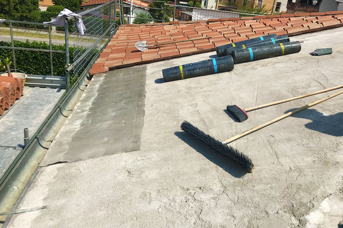 Rifacimento del tetto di una casa a Rossano Veneto